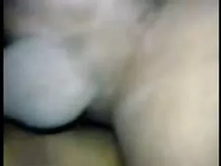 La bella donna film porno con sesso anale ama giocare con il primo e scopare con il secondo. La donna sfrutta al meglio il Nero, che dà un secondo all'orologio mentre la scopa brutalmente e senza pietà