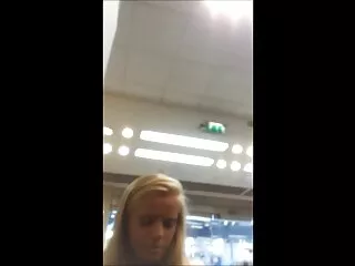 Nero con anale film porno spesso pisyunom scopa in un stretto anale procace cagna